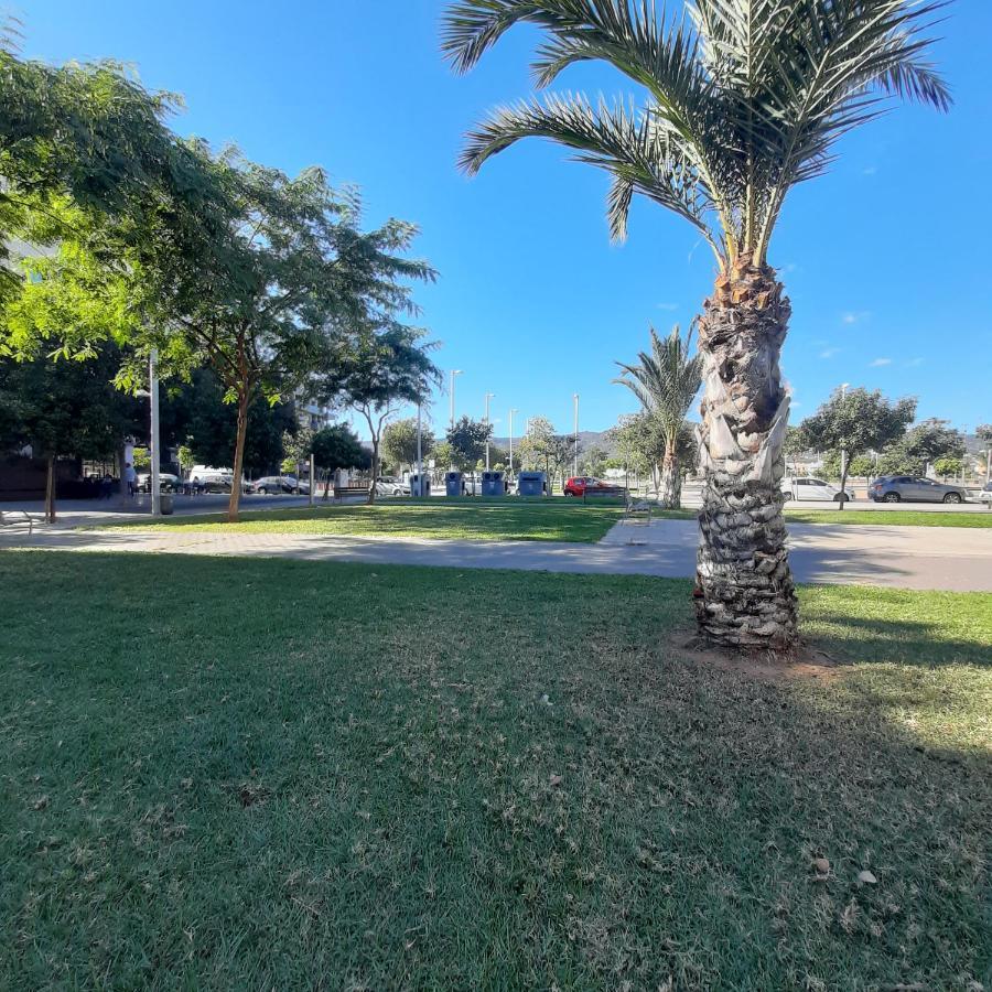 Appartamento Piso céntrico con piscina,parking y jacuzzi Cordova Esterno foto